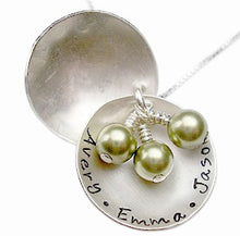 Load image into Gallery viewer, Personalized Peas in a Pod Locket Necklace