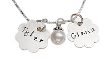 Load image into Gallery viewer, Personalized Flower with Pearl Necklace
